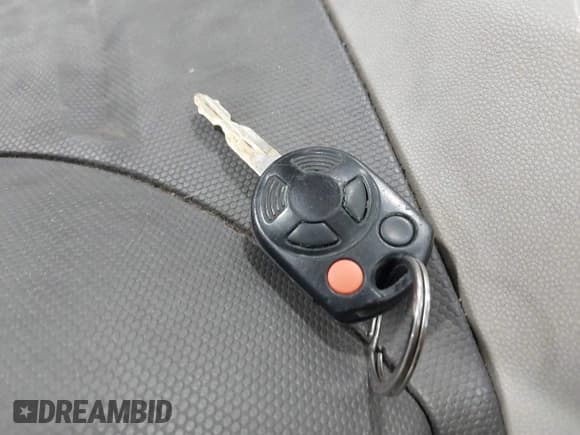 ✅ 2009 Ford Escape Hybrid • VIN: 1FMCU593X9KC19220 • Lot: 42348700. Listed on IAAI with 127,475 mi. Free auction sales archive from the USA and detailed vehicle history report at DreamBid. Image 11.