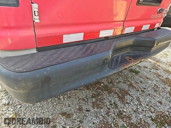 ✅ 2011 Ford Econoline Cargo Commercial • VIN: 1FTNE2EL9BDB35043 • Lot: 43930144. Listed on IAAI with 68,982 mi. Free auction sales archive from the USA and detailed vehicle history report at DreamBid. Image 20.