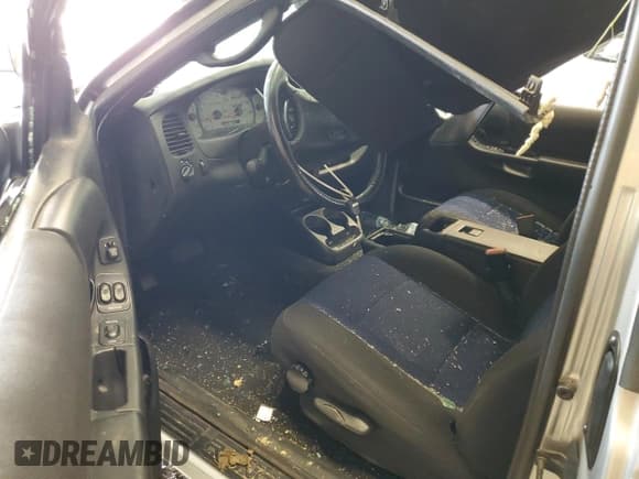 ✅ 2003 Ford Ranger XL Fleet • VIN: 1FTZR45E43TA37211 • Lot: 60520355. Listed on Copart with 122,503 mi. Free auction sales archive from the USA and detailed vehicle history report at DreamBid. Image 8.