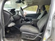 ✅ 2019 Ford Escape SE • VIN: 1FMCU9GDXKUB90699 • Lot: 82329515. Wystawiony na Copart z przebiegiem 93 094 mil. Bezpłatny archiwum sprzedaży aukcyjnych z USA i szczegółowy raport historii pojazdu na DreamBid. Zdjęcie 7.