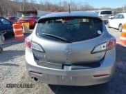 ✅ 2013 Mazda 3 i Touring • VIN: JM1BL1LP0D1769144 • Lot: 43675874. Listed on IAAI with 148,418 mi. Free auction sales archive from the USA and detailed vehicle history report at DreamBid. Image 16.