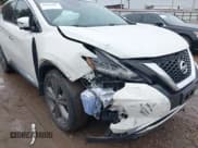 ✅ 2019 Nissan Murano Platinum • VIN: 5N1AZ2MJ3KN145091 • Lot: 41614981. Wystawiony na IAAI z przebiegiem 86 173 mil. Bezpłatny archiwum sprzedaży aukcyjnych z USA i szczegółowy raport historii pojazdu na DreamBid. Zdjęcie 6.