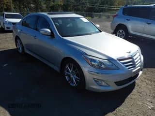 2012 Hyundai Genesis 4.6L with VIN KMHGC4DF3CU203128, listed as a IAAI auction lot 43352881 with 156,547 mi miles and . Bid and sale history available at DreamBid. Image 1.