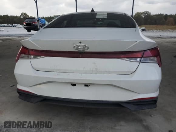 ✅ 2021 Hyundai Elantra SE • VIN: 5NPLL4AG2MH047787 • Lot: 91790215. Listed on Copart with 15,671 mi. Free auction sales archive from the USA and detailed vehicle history report at DreamBid. Image 6.