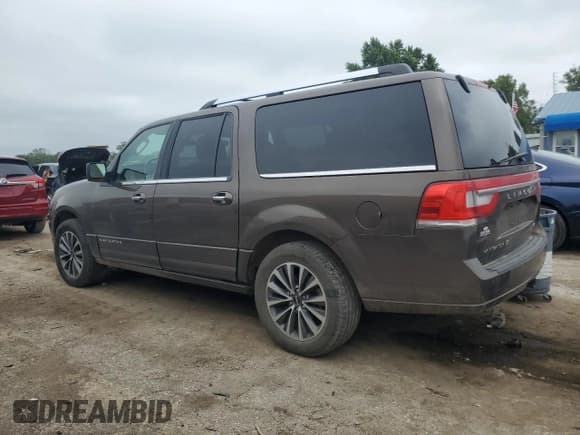 ✅ 2015 Lincoln Navigator • VIN: 5LMJJ3JT9FEJ03238 • Лот: 60411155. Опубликован ранее на Copart с пробегом 188 083 миль. Бесплатный доступ к архиву аукционных продаж из США и подробный отчёт об истории автомобиля на DreamBid. Изображение 2.