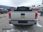 ✅ 2017 Chevrolet Silverado 1500 LTZ • VIN: 3GCUKSEJ7HG444797 • Lot: 43865776. Wystawiony na IAAI z przebiegiem 107 980 mil. Bezpłatny archiwum sprzedaży aukcyjnych z USA i szczegółowy raport historii pojazdu na DreamBid. Zdjęcie 16.