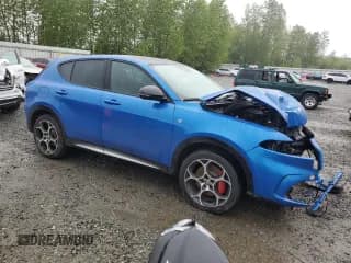 ✅ 2024 Alfa Romeo Tonale Ti • VIN: ZASPATCW7R3059088 • Lot: 54723565. Listed on Copart with 3,641 mi. Free auction sales archive from the USA and detailed vehicle history report at DreamBid. Image 4.