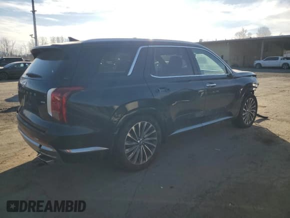 ✅ 2023 Hyundai Palisade Calligraphy • VIN: KM8R7DGE6PU634049 • Лот: 88262995. Опубликован ранее на Copart с пробегом 16 720 миль. Бесплатный доступ к архиву аукционных продаж из США и подробный отчёт об истории автомобиля на DreamBid. Изображение 3.