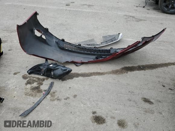 ✅ 2014 Toyota Sienna XLE • VIN: 5TDYK3DC9ES513139 • Lot: 87382475. Wystawiony na Copart z przebiegiem 173 930 mil. Bezpłatny archiwum sprzedaży aukcyjnych z USA i szczegółowy raport historii pojazdu na DreamBid. Zdjęcie 13.