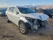 ✅ 2022 Buick Enclave Avenir • VIN: 5GAEVCKW4NJ166969 • Лот: 93935915. Опубликован ранее на Copart с пробегом 47 298 миль. Бесплатный доступ к архиву аукционных продаж из США и подробный отчёт об истории автомобиля на DreamBid. Изображение 4.