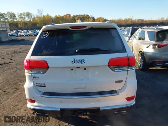 ✅ 2015 Jeep Grand Cherokee Summit • VIN: 1C4RJFJM5FC806853 • Лот: 43510692. Опубликован ранее на IAAI с пробегом 212 661 миль. Бесплатный доступ к архиву аукционных продаж из США и подробный отчёт об истории автомобиля на DreamBid. Изображение 16.