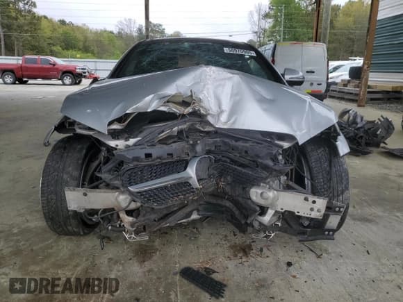 ✅ 2018 Mercedes-Benz C 300 • VIN: WDDWJ4KB4JF676016 • Lot: 50970905. Wystawiony na Copart z przebiegiem 109 381 mil. Bezpłatny archiwum sprzedaży aukcyjnych z USA i szczegółowy raport historii pojazdu na DreamBid. Zdjęcie 5.