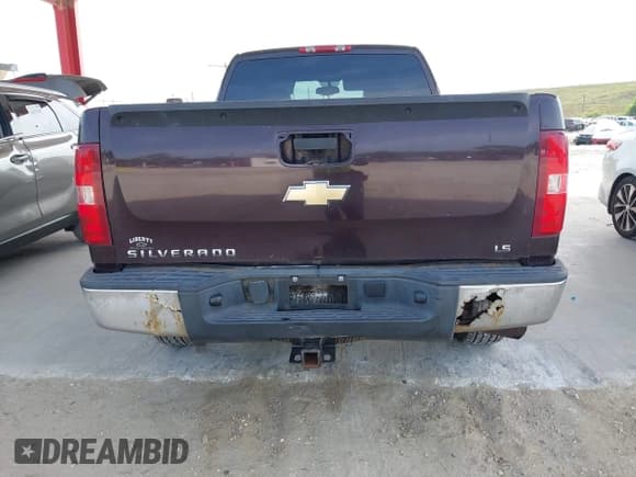 ✅ 2008 Chevrolet Silverado 1500 1LT • VIN: 2GCEK19C981281606 • Lot: 43673133. Listed on IAAI with 141,935 mi. Free auction sales archive from the USA and detailed vehicle history report at DreamBid. Image 16.