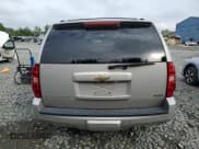 ✅ 2007 Chevrolet Suburban LT • VIN: 1GNFK16387J203595 • Lot: 68839895. Wystawiony na Copart z przebiegiem Nie podano. Bezpłatny archiwum sprzedaży aukcyjnych z USA i szczegółowy raport historii pojazdu na DreamBid. Zdjęcie 6.