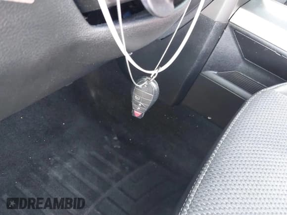 ✅ 2016 Ram 1500 Sport • VIN: 1C6RR7MT6GS342276 • Lot: 43450042. Listed on IAAI with 180,192 mi. Free auction sales archive from the USA and detailed vehicle history report at DreamBid. Image 11.