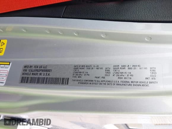 ✅ 2023 Jeep Wrangler Rubicon • VIN: 1C4JJXR63PW696801 • Lot: 43040800. Listed on IAAI with 2,699 mi. Free auction sales archive from the USA and detailed vehicle history report at DreamBid. Image 9.