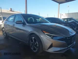 2023 Hyundai Elantra SEL z VIN KMHLS4AG3PU522923, wystawiony jako IAAI lot #43210789 z przebiegiem 37 787 mil mil oraz . Historia ofert i sprzedaży dostępna na DreamBid. Obrazek 1.