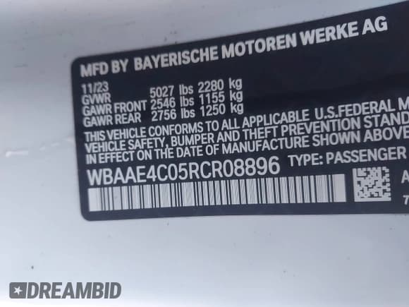 ✅ 2024 BMW 8 Series 840i • VIN: WBAAE4C05RCR08896 • Lot: 43613152. Listed on IAAI with 2,999 mi. Free auction sales archive from the USA and detailed vehicle history report at DreamBid. Image 9.
