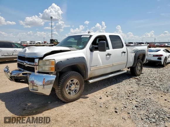 ✅ 2010 Chevrolet Silverado 2500HD LT • VIN: 1GC4KXBG0AF156729 • Лот: 69670325. Опубликован ранее на Copart с пробегом 275 038 миль. Бесплатный доступ к архиву аукционных продаж из США и подробный отчёт об истории автомобиля на DreamBid. Изображение 1.