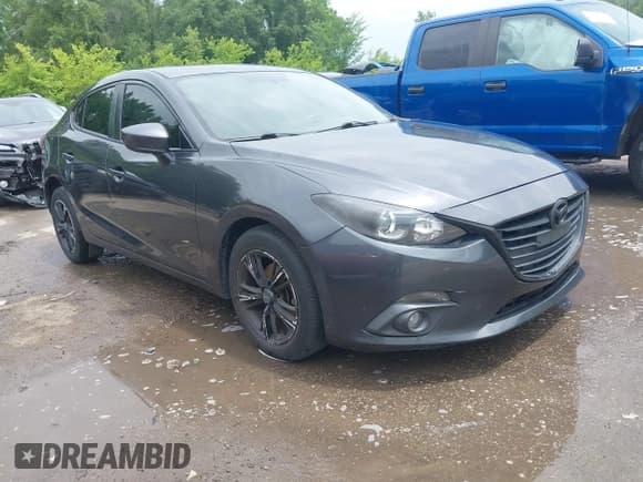 ✅ 2015 Mazda 3 i Touring • VIN: 3MZBM1V70FM222260 • Лот: 42414395. Опубликован ранее на IAAI с пробегом 142 196 миль. Бесплатный доступ к архиву аукционных продаж из США и подробный отчёт об истории автомобиля на DreamBid. Изображение 1.