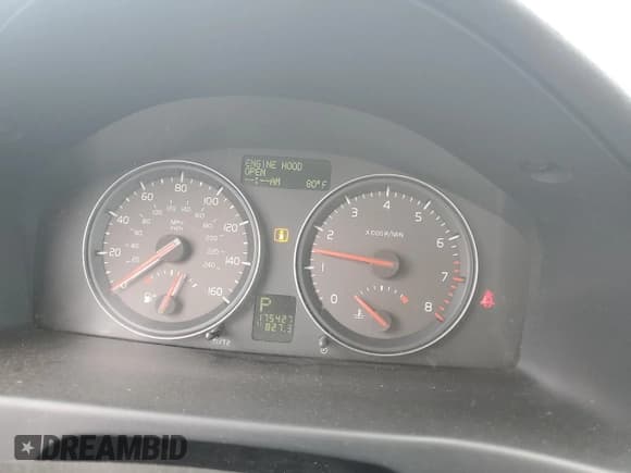 ✅ 2007 Volvo C70 • VIN: YV1MC68277J018320 • Лот: 61231224. Опубликован ранее на Copart с пробегом 175 427 миль. Бесплатный доступ к архиву аукционных продаж из США и подробный отчёт об истории автомобиля на DreamBid. Изображение 9.