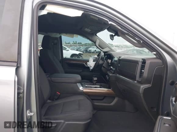 2023 Chevrolet Silverado 1500 RST with VIN 2GCPADED5P1139988, listed as a IAAI auction lot 42357895 with Not provided miles and . Bid and sale history available at DreamBid. Image 5.