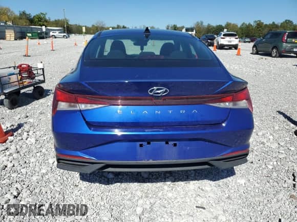 2022 Hyundai Elantra SE with VIN KMHLL4AG3NU259973, listed as a Copart auction lot 81927935 with 43,805 mi miles and Salvage title. Bid and sale history available at DreamBid. Image 6.