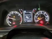 ✅ 2020 Toyota 4Runner SR5 • VIN: JTEZU5JRXL5222182 • Лот: 86555305. Опубликован ранее на Copart с пробегом 63 865 миль. Бесплатный доступ к архиву аукционных продаж из США и подробный отчёт об истории автомобиля на DreamBid. Изображение 9.