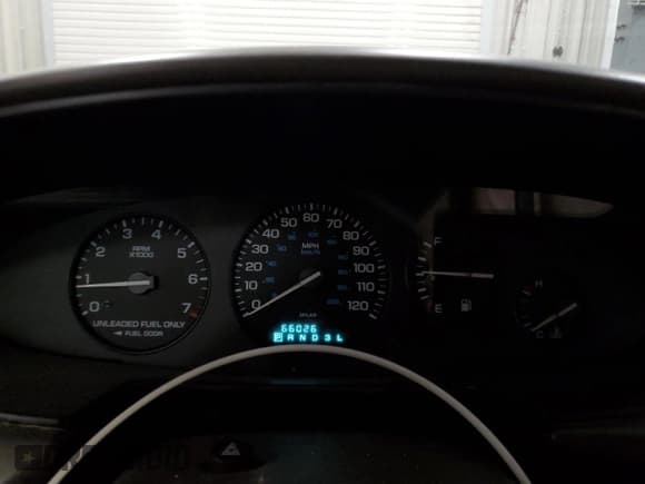 ✅ 1996 Chrysler Sebring JX • VIN: 3C3EL45X7TT267559 • Лот: 56020395. Опубликован ранее на Copart с пробегом 66 026 миль. Бесплатный доступ к архиву аукционных продаж из США и подробный отчёт об истории автомобиля на DreamBid. Изображение 9.