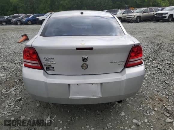 ✅ 2010 Dodge Avenger SXT • VIN: 1B3CC4FD3AN188394 • Лот: 55132124. Опубликован ранее на Copart с пробегом 157 219 миль. Бесплатный доступ к архиву аукционных продаж из США и подробный отчёт об истории автомобиля на DreamBid. Изображение 6.