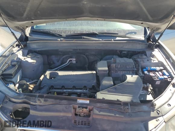 ✅ 2011 Hyundai Santa Fe GLS • VIN: 5XYZGDAB5BG004665 • Lot: 76942914. Listed on Copart with 152,770 mi. Free auction sales archive from the USA and detailed vehicle history report at DreamBid. Image 14.