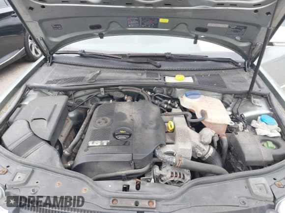 ✅ 2004 Volkswagen Passat GLS • VIN: WVWVD63BX4E290945 • Lot: 42376141. Listed on IAAI with 204,834 mi. Free auction sales archive from the USA and detailed vehicle history report at DreamBid. Image 10.