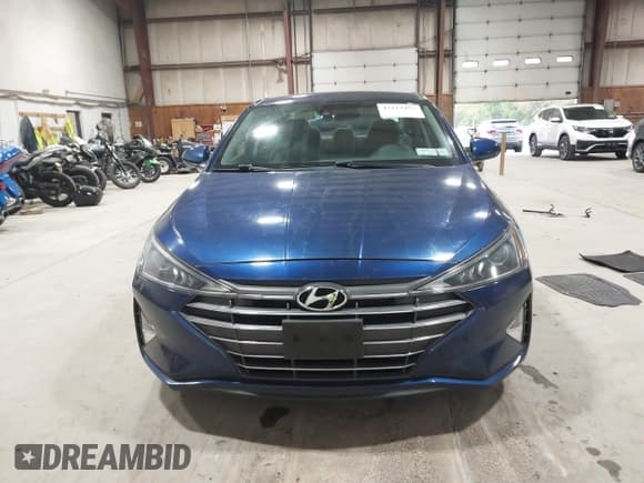 ✅ 2019 Hyundai Elantra Value Edition • VIN: 5NPD84LF9KH484533 • Lot: 43212457. Wystawiony na IAAI z przebiegiem 73 603 mil. Bezpłatny archiwum sprzedaży aukcyjnych z USA i szczegółowy raport historii pojazdu na DreamBid. Zdjęcie 12.