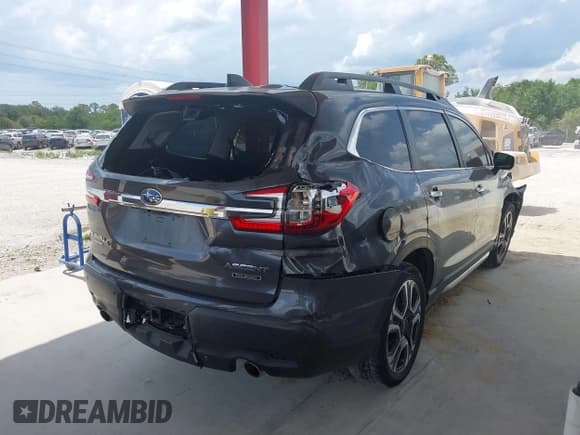✅ 2023 Subaru Ascent Touring • VIN: 4S4WMAWD3P3402355 • Lot: 42344573. Wystawiony na IAAI z przebiegiem 35 129 mil. Bezpłatny archiwum sprzedaży aukcyjnych z USA i szczegółowy raport historii pojazdu na DreamBid. Zdjęcie 6.