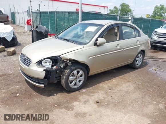 ✅ 2006 Hyundai Accent GLS • VIN: KMHCN46C26U037605 • Лот: 42431996. Опубликован ранее на IAAI с пробегом 86 128 миль. Бесплатный доступ к архиву аукционных продаж из США и подробный отчёт об истории автомобиля на DreamBid. Изображение 17.