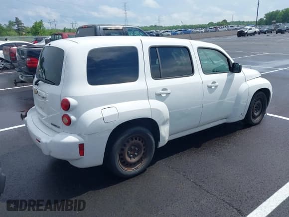 ✅ 2009 Chevrolet HHR LS • VIN: 3GNCA13B39S625213 • Lot: 42177117. Listed on IAAI with 226,301 mi. Free auction sales archive from the USA and detailed vehicle history report at DreamBid. Image 4.