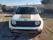 ✅ 2020 Jeep Renegade Trailhawk • VIN: ZACNJBC11LPL52275 • Lot: 91928875. Listed on Copart with 22,995 mi. Free auction sales archive from the USA and detailed vehicle history report at DreamBid. Image 5.