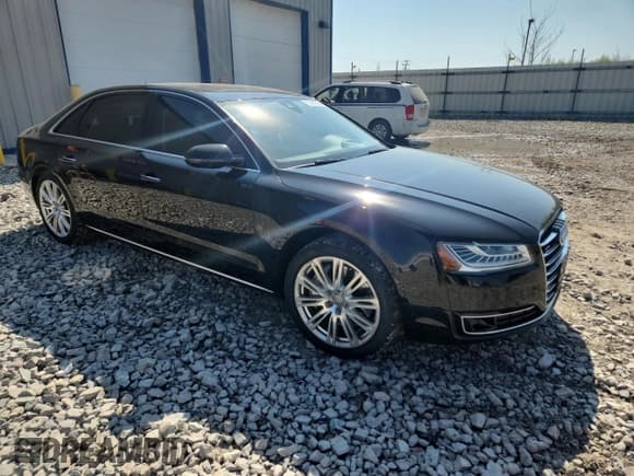 ✅ 2015 Audi A8 4.0T • VIN: WAU32AFD8FN037989 • Лот: 71414795. Опубликован ранее на Copart с пробегом 98 189 миль. Бесплатный доступ к архиву аукционных продаж из США и подробный отчёт об истории автомобиля на DreamBid. Изображение 4.