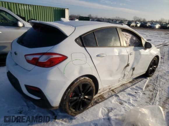 ✅ 2018 Chevrolet Cruze LT • VIN: 3G1BE6SM3JS596849 • Lot: 37908013. Listed on Copart with 94,464 mi. Free auction sales archive from the USA and detailed vehicle history report at DreamBid. Image 3.