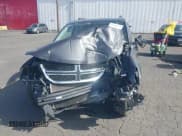 ✅ 2019 Dodge Journey SE Value • VIN: 3C4PDCAB8KT764382 • Lot: 42526254. Wystawiony na IAAI z przebiegiem Nie podano. Bezpłatny archiwum sprzedaży aukcyjnych z USA i szczegółowy raport historii pojazdu na DreamBid. Zdjęcie 6.