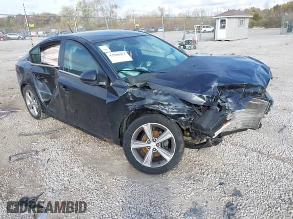 2014 Chevrolet Cruze 2LT with VIN 1G1PE5SB8E7367893, listed as a IAAI auction lot 43560413 with 148,407 mi miles and . Bid and sale history available at DreamBid. Image 1.