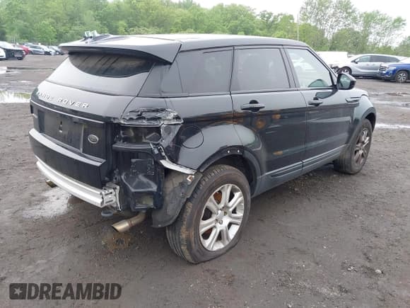 ✅ 2017 Land Rover Range Rover Evoque SE • VIN: SALVP2BG8HH211072 • Lot: 42293417. Listed on IAAI with 77,445 mi. Free auction sales archive from the USA and detailed vehicle history report at DreamBid. Image 4.