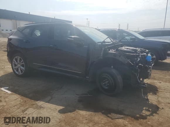 ✅ 2024 Chevrolet Blazer RS • VIN: 3GNKBERS6RS129782 • Lot: 68068665. Listed on Copart with Not provided. Free auction sales archive from the USA and detailed vehicle history report at DreamBid. Image 4.