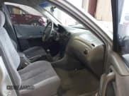 ✅ 2000 Mazda Protege ES • VIN: JM1BJ2219Y0311364 • Lot: 42294293. Wystawiony na IAAI z przebiegiem 132 629 mil. Bezpłatny archiwum sprzedaży aukcyjnych z USA i szczegółowy raport historii pojazdu na DreamBid. Zdjęcie 5.