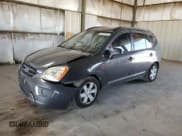 ✅ 2007 Kia Rondo EX • VIN: KNAFG526677110781 • Lot: 66828185. Wystawiony na Copart z przebiegiem 129 515 mil. Bezpłatny archiwum sprzedaży aukcyjnych z USA i szczegółowy raport historii pojazdu na DreamBid. Zdjęcie 1.