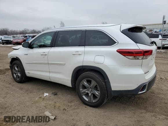 ✅ 2017 Toyota Highlander Hybrid Limited • VIN: 5TDDGRFH3HS025627 • Лот: 82182654. Опубликован ранее на Copart с пробегом 194 128 миль. Бесплатный доступ к архиву аукционных продаж из США и подробный отчёт об истории автомобиля на DreamBid. Изображение 2.