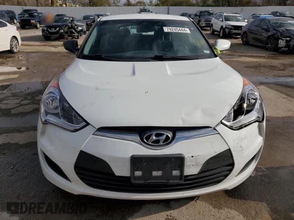 ✅ 2016 Hyundai Veloster • VIN: KMHTC6AD6GU269871 • Lot: 79245444. Wystawiony na Copart z przebiegiem 97 780 mil. Bezpłatny archiwum sprzedaży aukcyjnych z USA i szczegółowy raport historii pojazdu na DreamBid. Zdjęcie 5.