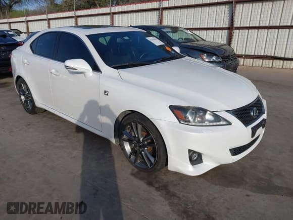 ✅ 2012 Lexus IS 350 • VIN: JTHBE5C27C5030591 • Lot: 41798461. Wystawiony na IAAI z przebiegiem 90 471 mil. Bezpłatny archiwum sprzedaży aukcyjnych z USA i szczegółowy raport historii pojazdu na DreamBid. Zdjęcie 1.