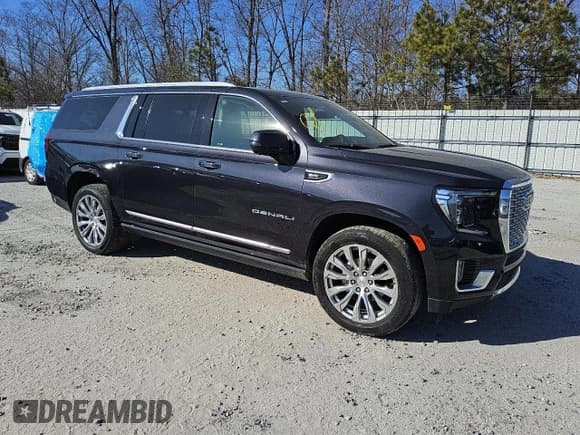 ✅ 2023 GMC Yukon XL Denali • VIN: 1GKS1JKL7PR237405 • Lot: 43747105. Listed on Copart with 47,852 mi. Free auction sales archive from the USA and detailed vehicle history report at DreamBid. Image 4.