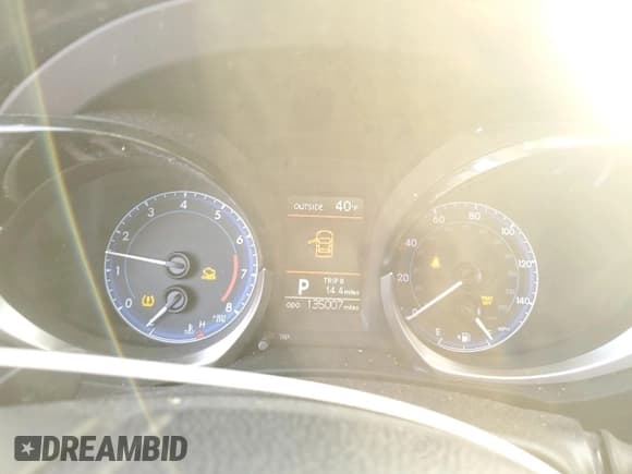 ✅ 2015 Toyota Corolla S Plus • VIN: 2T1BURHE3FC450757 • Лот: 92488795. Опубликован ранее на Copart с пробегом 135 007 миль. Бесплатный доступ к архиву аукционных продаж из США и подробный отчёт об истории автомобиля на DreamBid. Изображение 9.